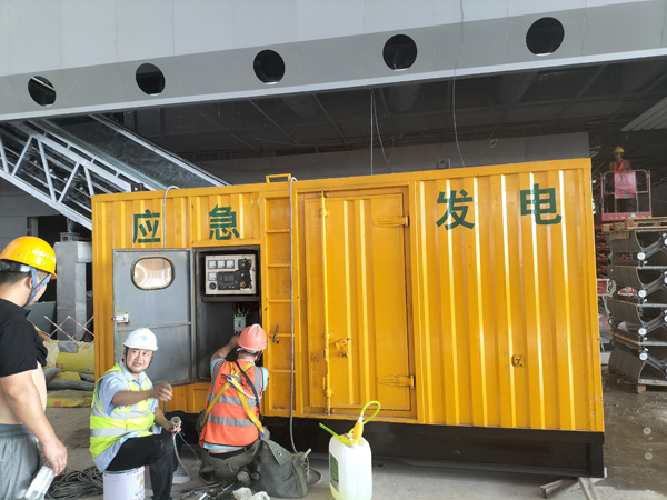 雁塔怎样判断空气滤清器是否需要更换？